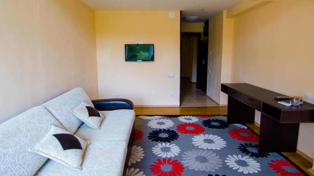 Guest House Borjomi Exterior photo
