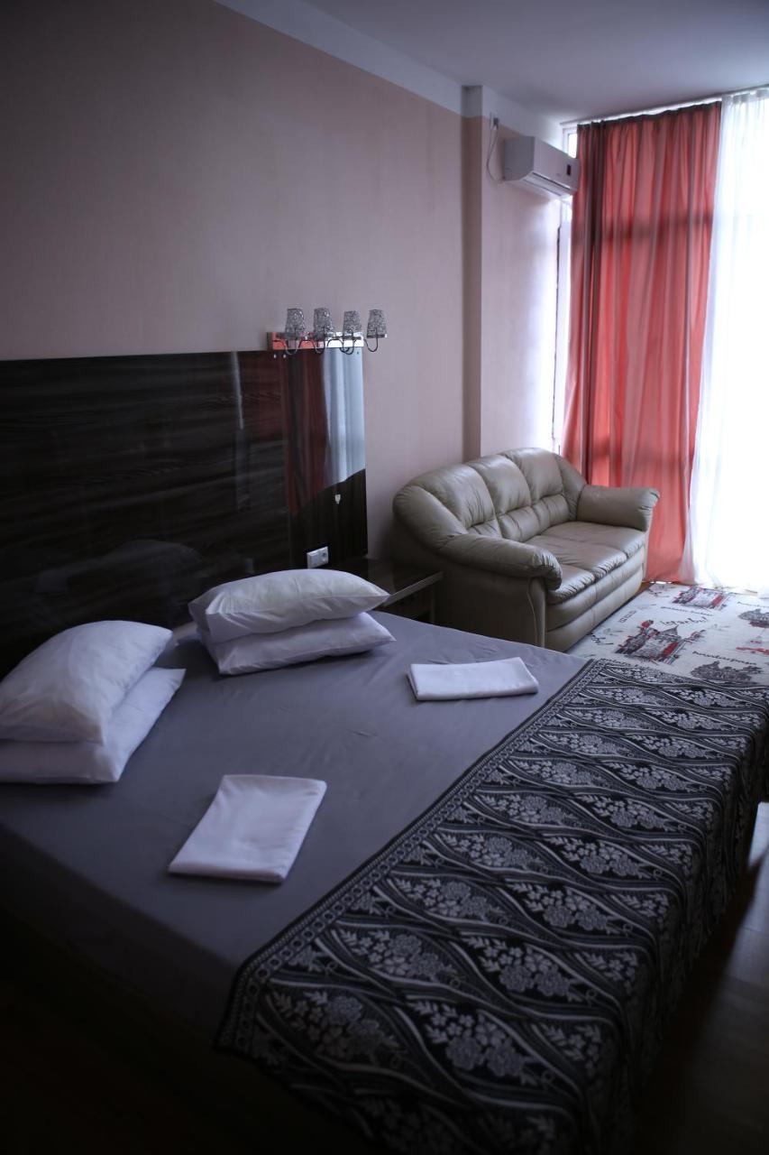 Guest House Borjomi Exterior photo